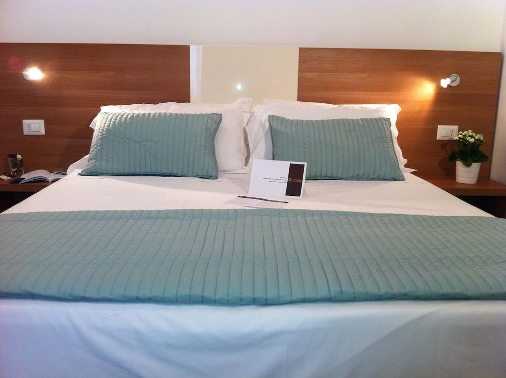 Holidays S.Lorenzo Guest House New Roma Exterior foto