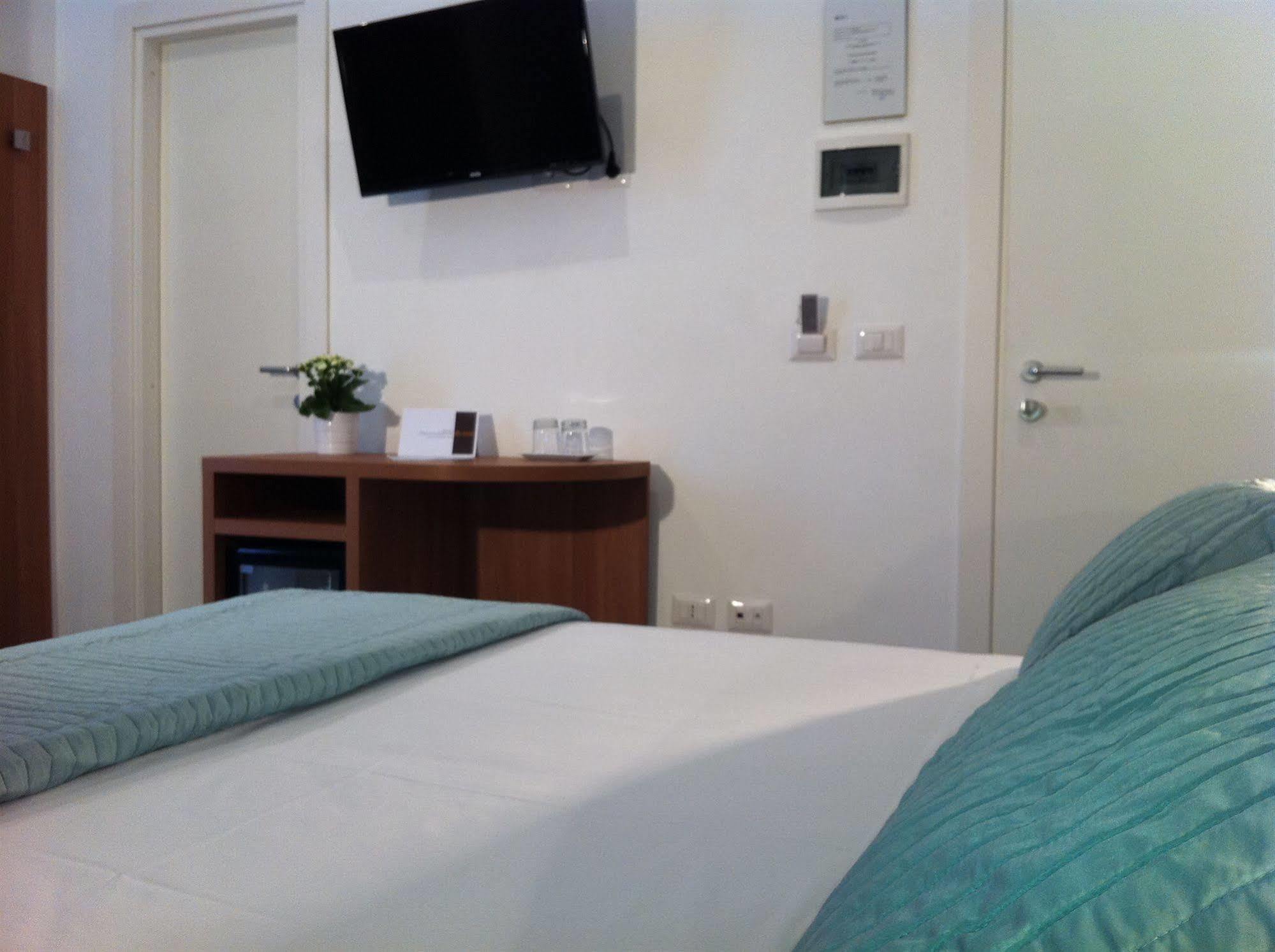 Holidays S.Lorenzo Guest House New Roma Exterior foto